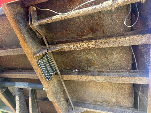 Used 2014 Chevrolet Silverado 3500 W/T w/ Snow Plow Prep Package image 24