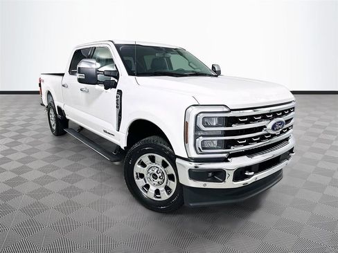 Certified 2024 Ford F250 Lariat w/ Lariat Ultimate Package AWD/4WD image 1