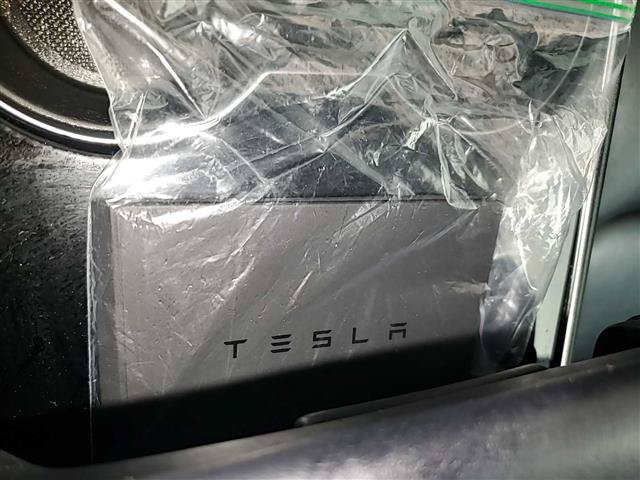 Used 2021 Tesla Model Y 2WD image 8