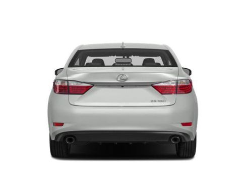 Used 2015 Lexus ES 350 w/ Luxury Package FWD image 5