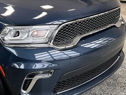 Used 2021 Dodge Durango SXT image 30