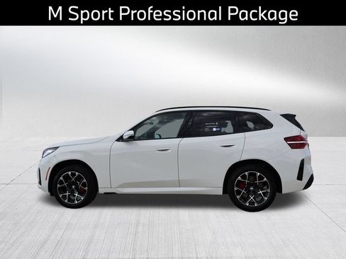 Used 2026 BMW X3 xDrive30i w/ Premium Package AWD/4WD image 6
