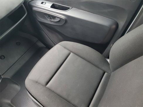 Used 2021 Mercedes-Benz Sprinter 2500 image 11