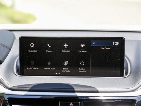 Used 2023 Acura MDX SH-AWD w/ Technology Package image 17