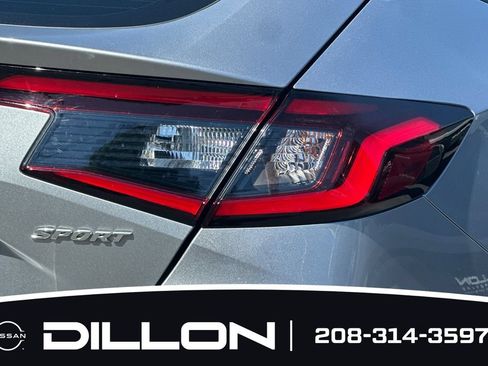 Used 2025 Honda Civic Sport image 28