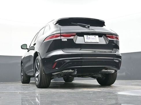 Used 2026 Jaguar F-PACE R-Dynamic S image 44