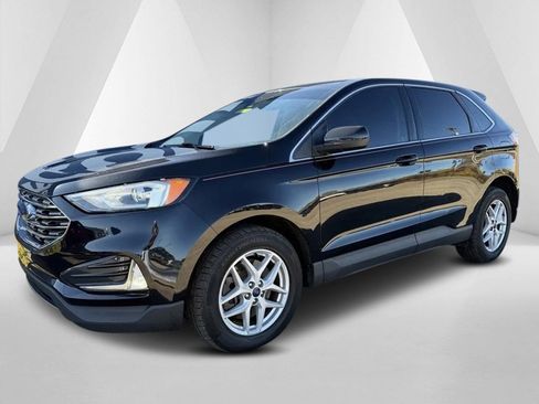 Used 2021 Ford Edge SEL image 3