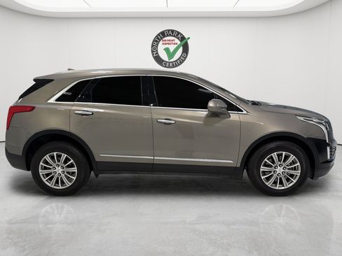 Used 2019 Cadillac XT5 Luxury FWD image 6