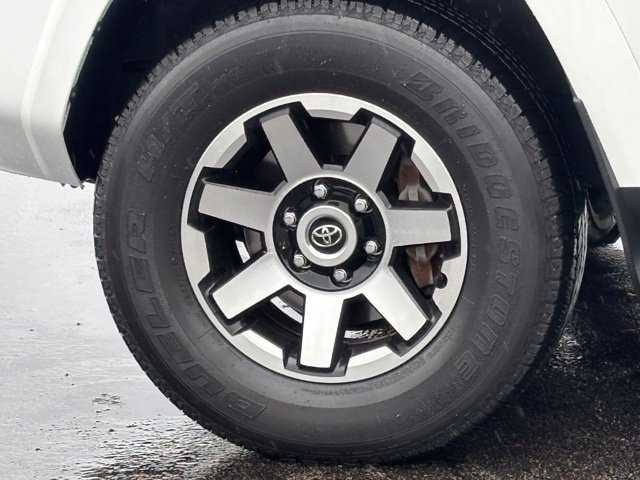 Used 2023 Toyota 4Runner TRD Off-Road Premium w/ Off Road Premium Plus Package AWD/4WD image 7