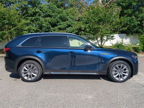 Used 2024 MAZDA CX-90 3.3 Turbo w/ Premium Package image 3