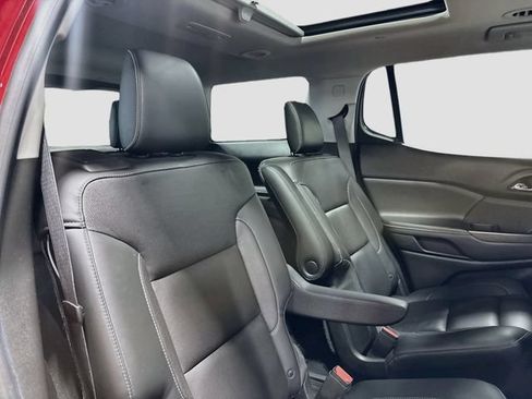Used 2017 GMC Acadia SLT AWD/4WD image 23