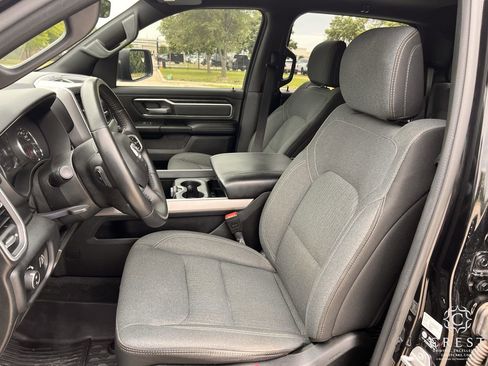 Used 2021 RAM 1500 Big Horn AWD/4WD image 24