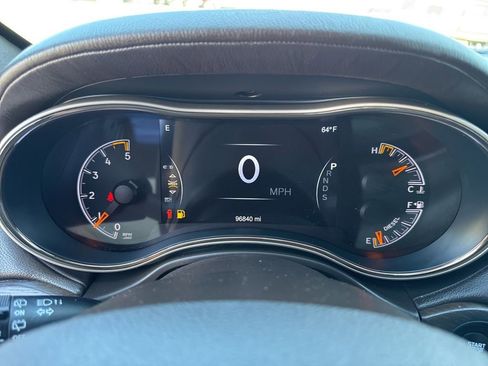 Used 2014 Jeep Grand Cherokee Summit image 19