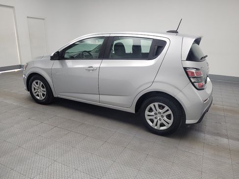 Used 2020 Chevrolet Sonic LT FWD image 3