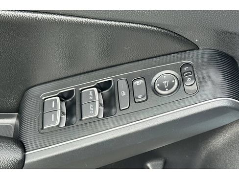 Used 2023 Honda Civic Touring image 12