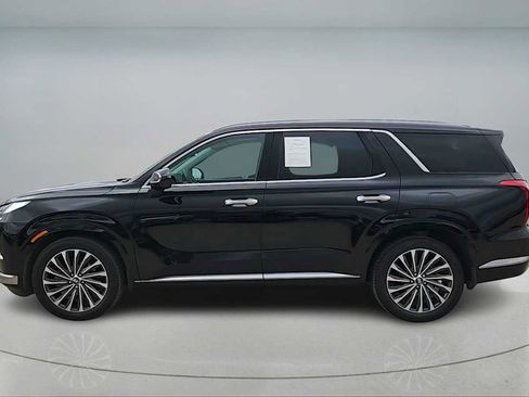 Used 2025 Hyundai Palisade Calligraphy FWD image 4