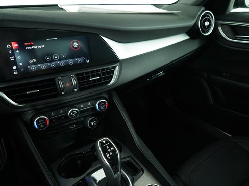New 2025 Alfa Romeo Giulia w/ Driving Assist Package RWD image 26