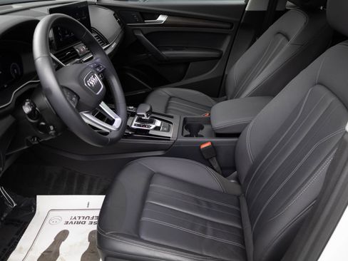 Used 2023 Audi Q5 2.0T Premium Plus w/ Premium Plus Package AWD/4WD image 19