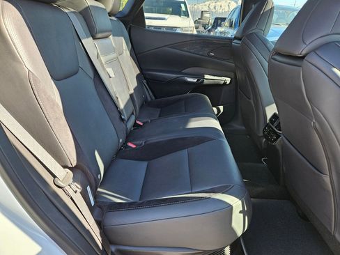 Used 2024 Lexus RX 500h F Sport w/ Convenience Package AWD/4WD image 31