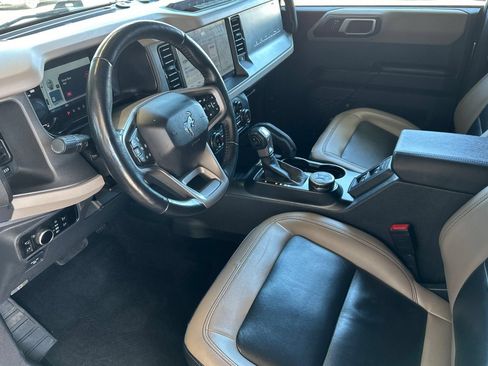 Certified 2024 Ford Bronco Wildtrak AWD/4WD image 13