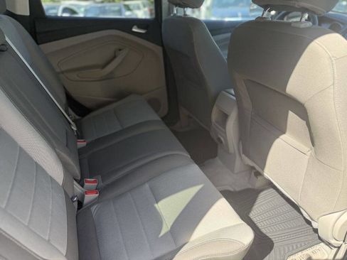 Used 2014 Ford Escape SE FWD image 4