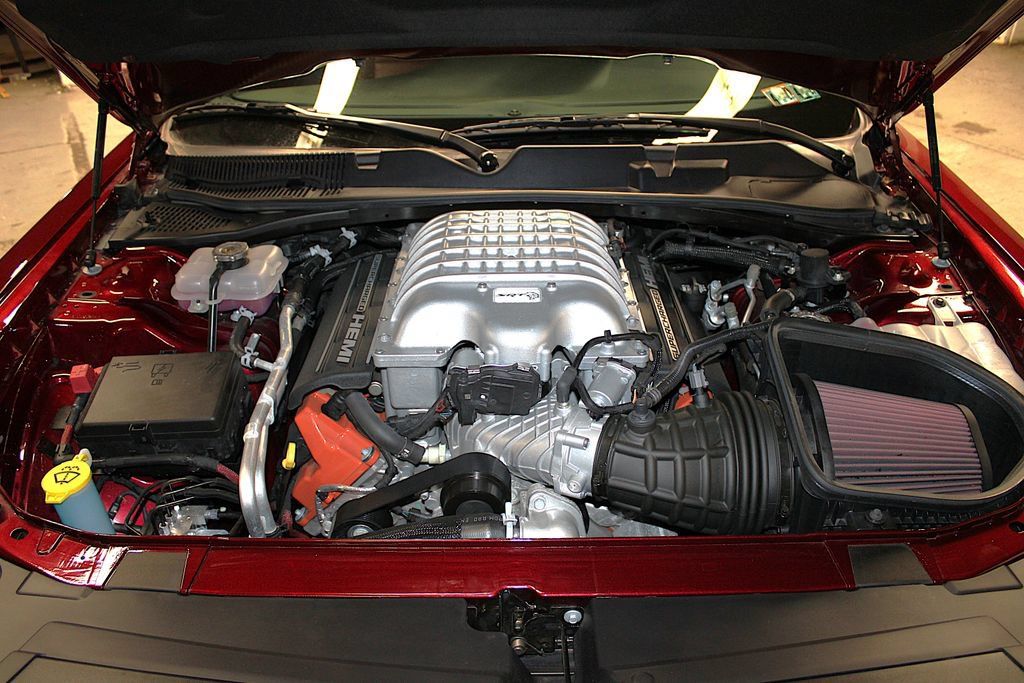 Used 2022 Dodge Challenger SRT Hellcat w/ Plus Package RWD image 40