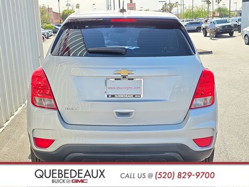 Used 2017 Chevrolet Trax LS FWD image 6