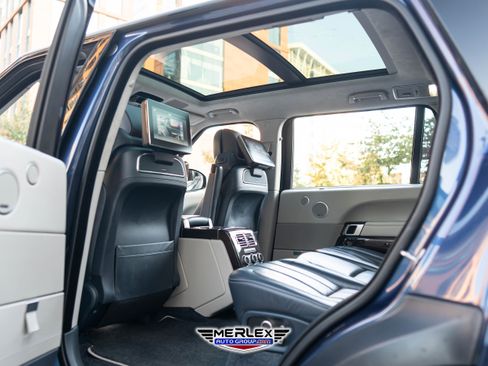 Used 2017 Land Rover Range Rover Long Wheelbase Autobiography image 16
