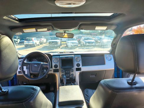 Used 2014 Ford F150 FX4 w/ Equipment Group 402A Luxury image 15