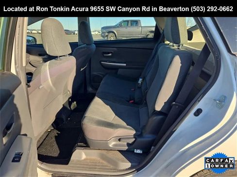 Used 2014 Toyota Prius V Two image 10