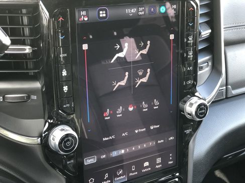 New 2026 RAM 2500 Laramie w/ Night Edition image 30