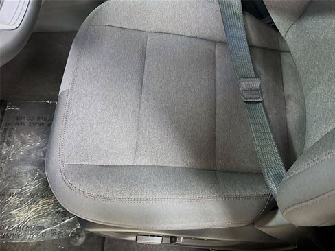 New 2026 Ford Explorer Active RWD image 18