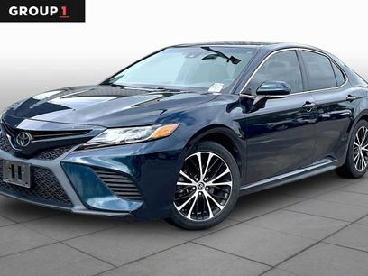Used 2019 Toyota Camry SE w/ Convenience Package