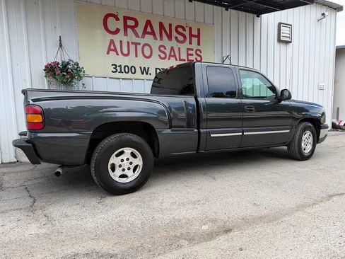 Used 2004 Chevrolet Silverado 1500 LS w/ Light Duty Power Package RWD image 3