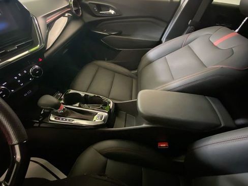 Used 2024 Chevrolet Trax RS w/ Driver Confidence Package image 44