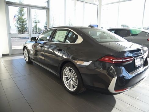 Certified 2024 BMW 530i xDrive w/ Premium Package image 2