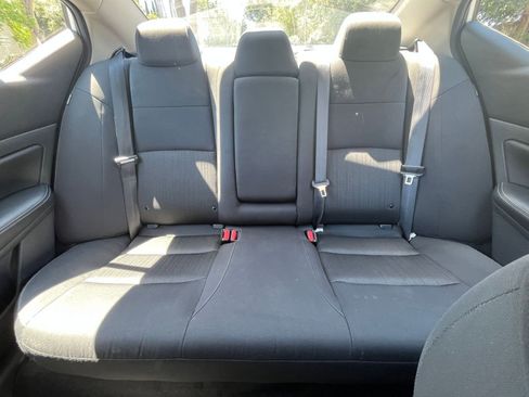 Used 2025 Nissan Altima 2.5 SV FWD image 38