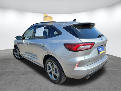 Certified 2024 Ford Escape ST-Line image 7