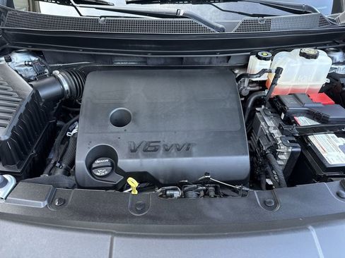 Used 2023 Chevrolet Traverse LT image 26