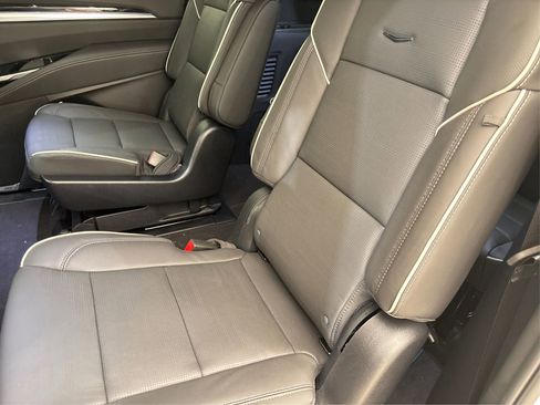 New 2025 Cadillac Escalade ESV Sport w/ LPO, ONYX Package image 10