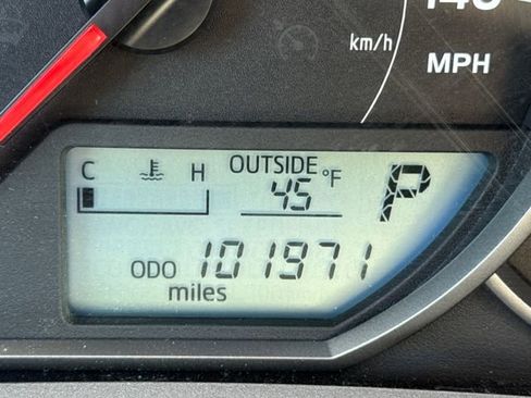 Used 2016 Toyota RAV4 LE image 20