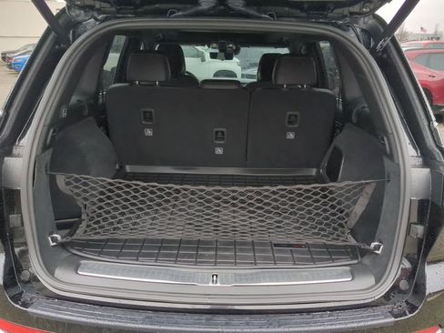 Certified 2024 Jeep Grand Cherokee Overland w/ Luxury Tech Group IV image 33