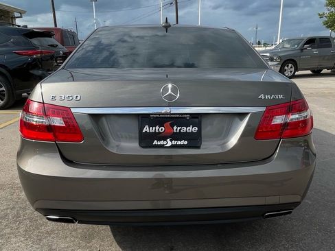 Used 2011 Mercedes-Benz E 350 4MATIC Sedan w/ Premium 1 Pkg image 10