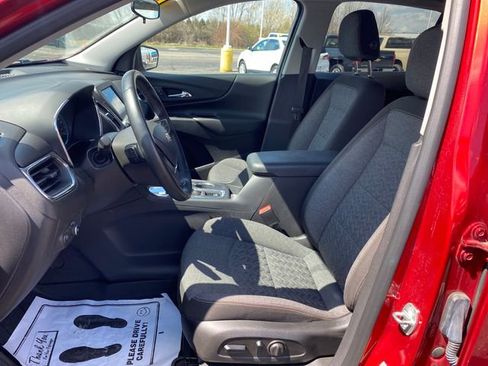 Certified 2024 Chevrolet Equinox LT w/ LPO, Floor Liner Package image 14