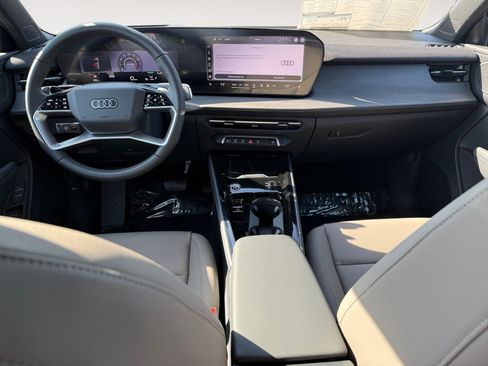 New 2026 Audi Q3 quattro 2.0T AWD/4WD image 15