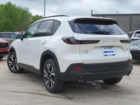 New 2026 MAZDA CX-5 Preferred AWD/4WD image 3