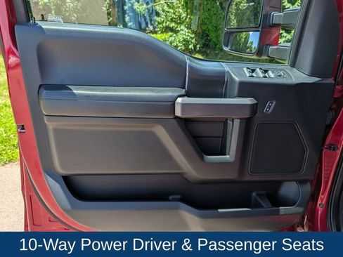 Used 2019 Ford F150 XLT w/ Equipment Group 302A Luxury AWD/4WD image 34