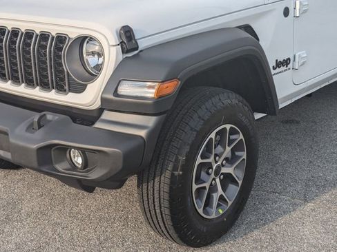 New 2025 Jeep Wrangler Sport S image 10