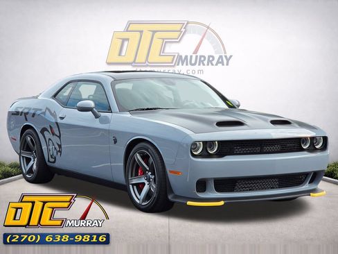 Used 2022 Dodge Challenger SRT Hellcat Redeye RWD image 1