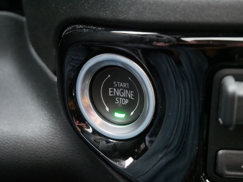 Used 2023 Chevrolet Silverado 1500 High Country w/ High Country Premium Package image 31